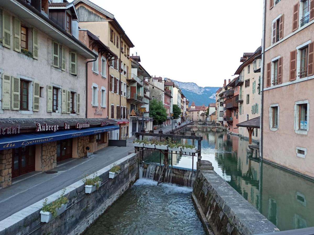 Le Republique Annecy , Coeur De Vieille Ville Exteriér fotografie