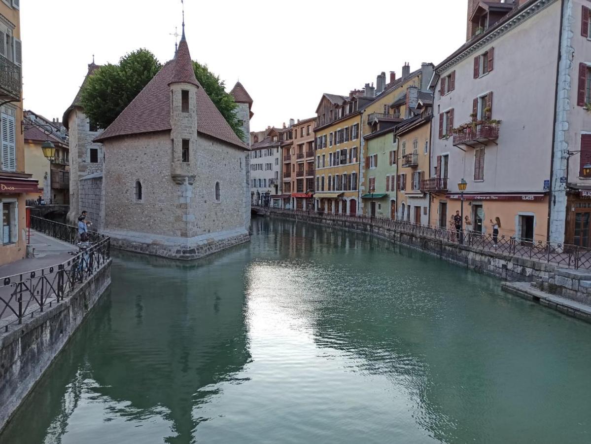 Le Republique Annecy , Coeur De Vieille Ville Exteriér fotografie